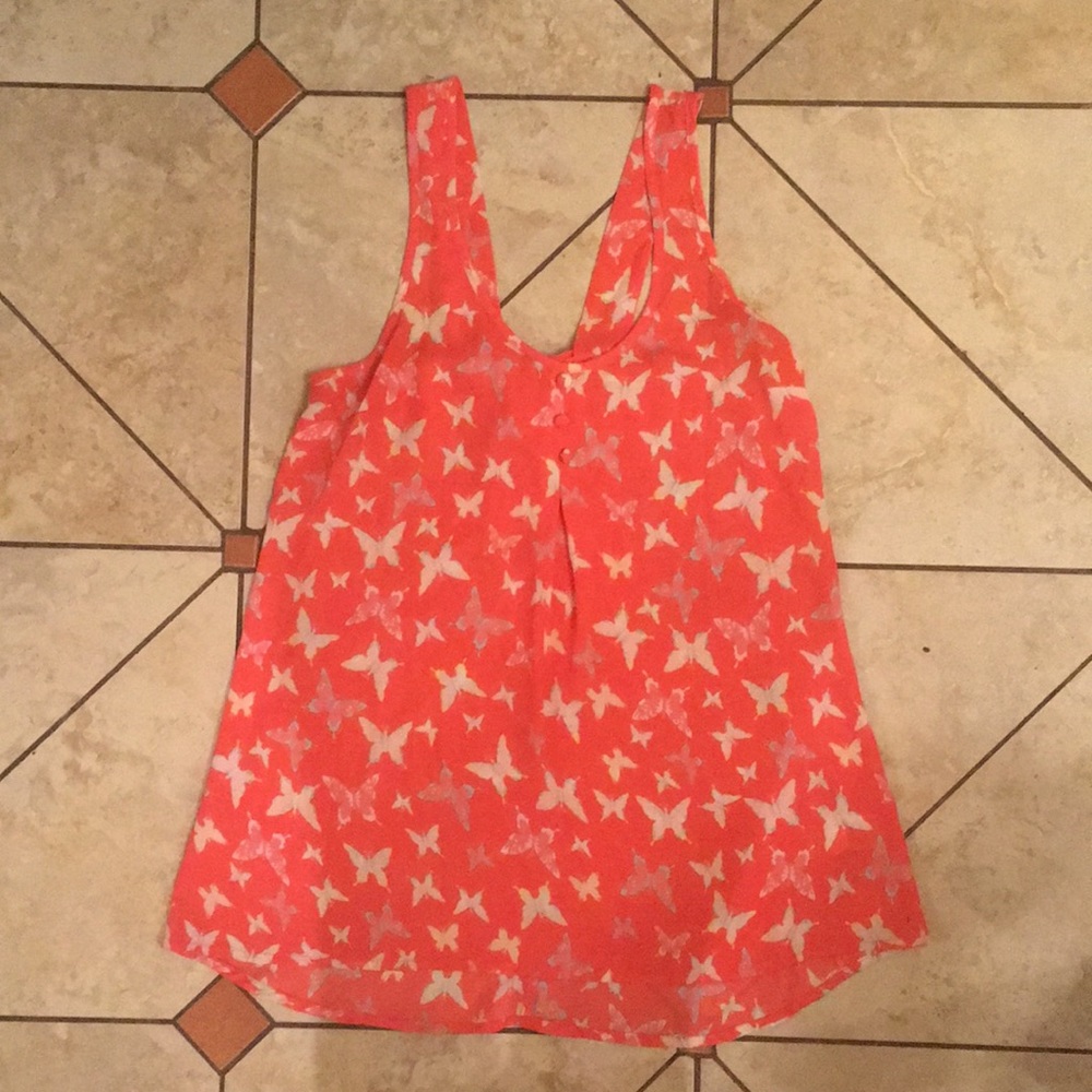 Butterfly pattern top